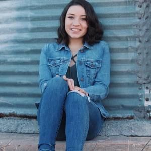 Meet your Posher, Santana